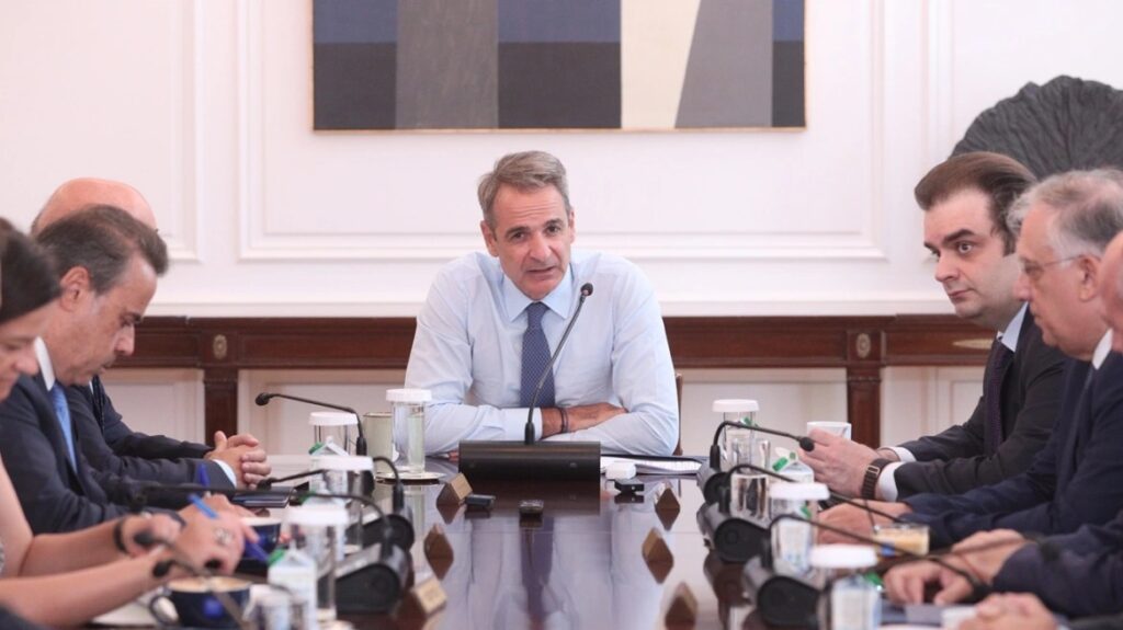 Κ. Μητσοτάκης: Ετοιμάζουμε 12 άμεσες παρεμβάσεις κατά της γραφειοκρατίας για τις επιχειρήσεις - Να μην αποποιούμαστε αρμοδιότητες και ευθύνες