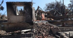 Πυρκαγιά στην Ανατολική Αττική: Αποζημιώσεις από 2.000 ως 6.000 ευρώ, συν 600 ευρώ για τα πρώτα έξοδα
