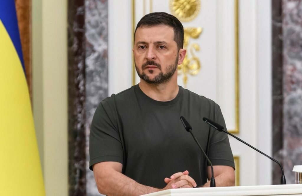 Στο Βερολίνο σήμερα ο Ζελένσκι για να μετέχει μαζί με τον Μερτς στη βιντεοδιάσκεψη με τον Τραμπ