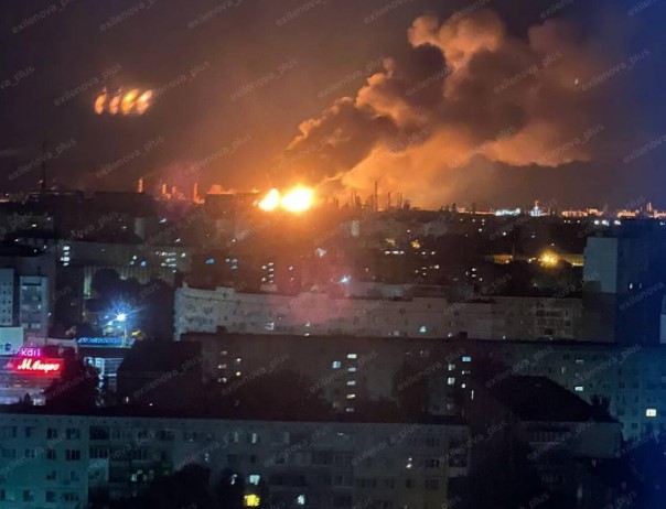 Πυρκαγιά σε διυλιστήριο του Βόλγκογκραντ στη Ρωσία έπειτα από ουκρανική επίθεση με drones