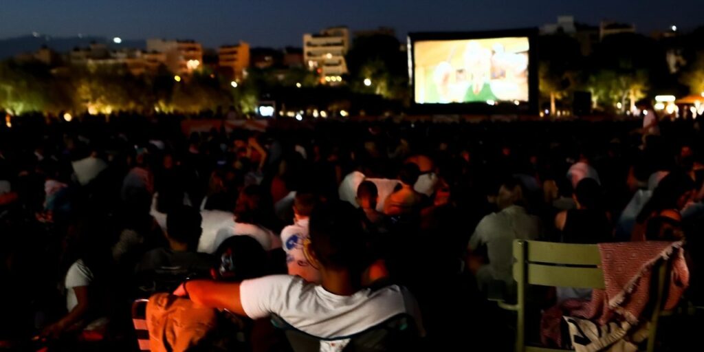 Δεκαπενταύγουστος στο ΚΠΙΣΝ: Θερινό σινεμά στο πάρκο για τους εναπομείναντες στην πόλη