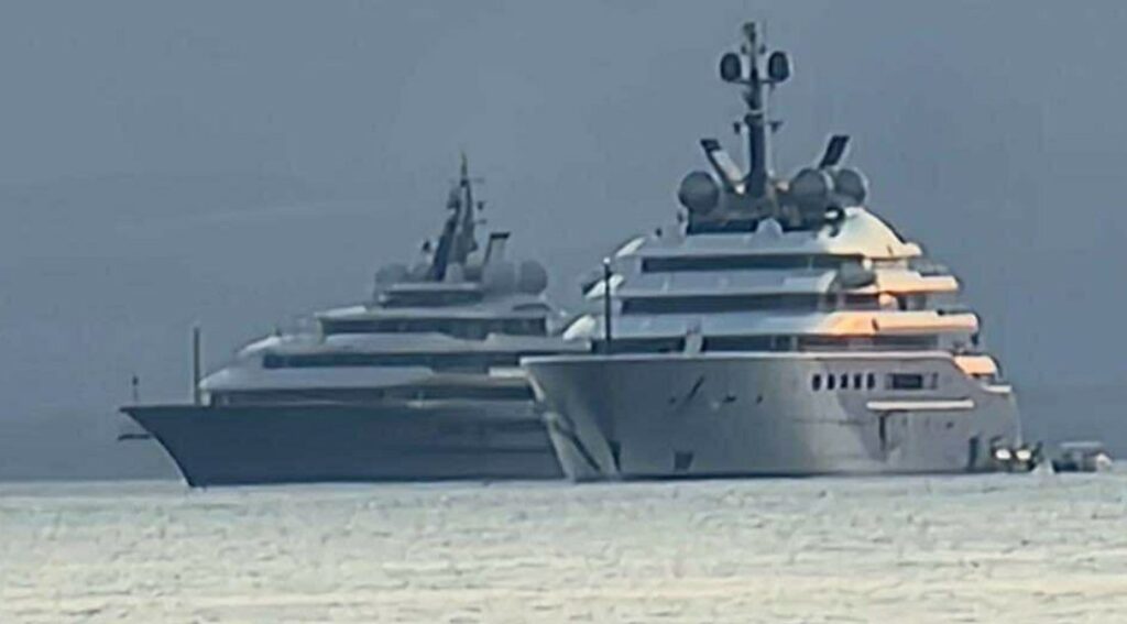 Ανοιχτά της Καλαμάτας το υπερπολυτελές γιοτ του ιδιοκτήτη της Μάντσεστερ Σίτι - ΕΙΚΟΝΕΣ
