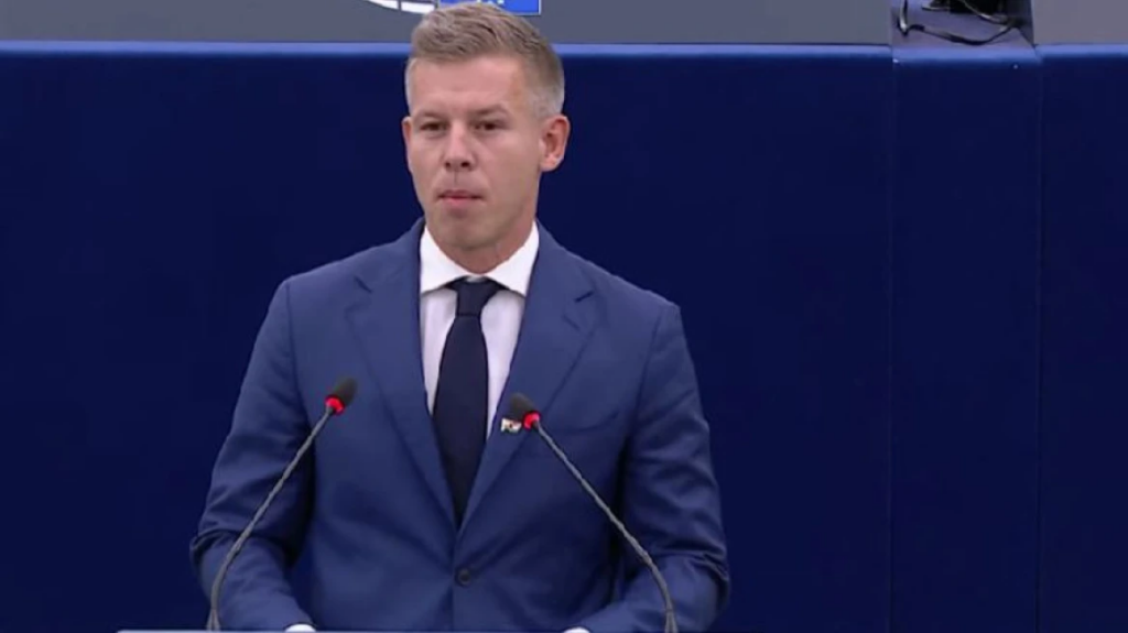 Την Ρωσία κατηγορεί ο ηγέτης της αντιπολίτευσης στην Ουγγαρία για ανάμιξη στην εσωτερική πολιτική της χώρας