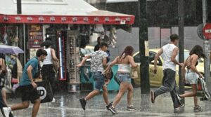 Καιρός: Φθινοπωρινό το σκηνικό και σήμερα - Πού αναμένονται βροχές