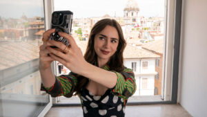 Emily in Paris: Φωτογραφίες απο τα γυρίσματα της σειράς στη Βενετία
