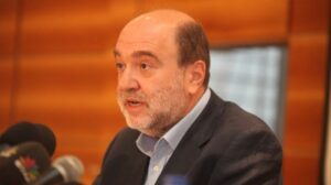 Αλεξιάδης για Βεσυρόπουλο: Όταν αισθάνθηκα αδιαθεσία στη Βουλή, μου τηλεφωνούσε καθημερινά να δει πώς είμαι