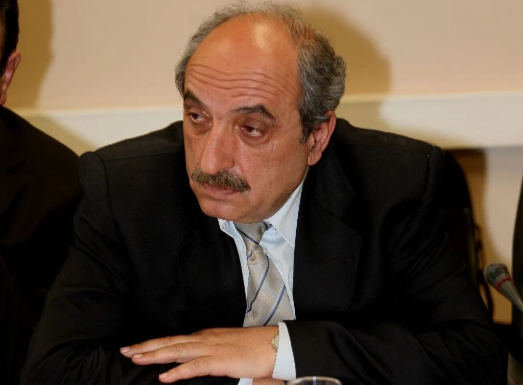 Αγοραστάκης
