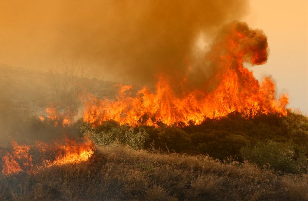 Πολύ υψηλός κίνδυνος πυρκαγιάς την Τρίτη 26/08 σε Κάρπαθο, Χίο, Σάμο, Ικαρία, Ηράκλειο και Λασίθι