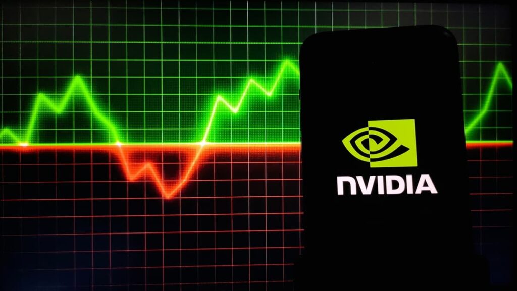 Nvidia: Πρόβλεψη 54 δισ. δολαρίων για το τρίτο τρίμηνο - Φρένο στην ανάπτυξη εξαιτίας της τεχνητής νοημοσήνης