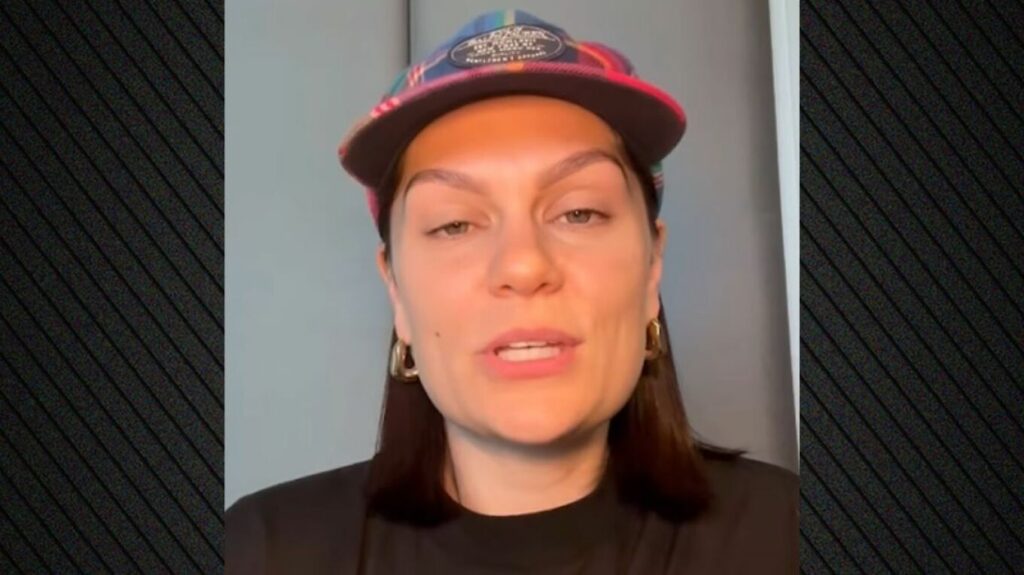 Jessie J: Αναβάλλει την περιοδεία της για να υποβληθεί σε δεύτερη επέμβαση για τον καρκίνο του μαστού