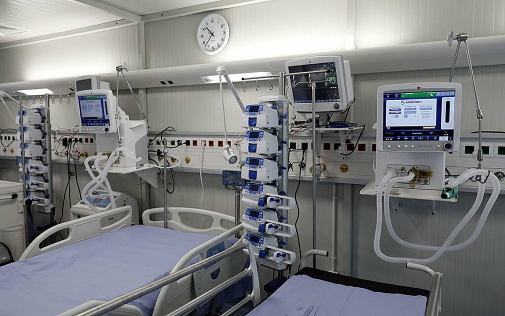 Πάτρα: Η 14χρονη από την Κεφαλονιά αποσωληνώθηκε και ζήτησε να αγκαλιάσει τους γιατρούς της