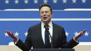 Έλον Μασκ: Εξέφρασε την υποστήριξή του σε διαδήλωση κατά των μεταναστών στην Ιαπωνία