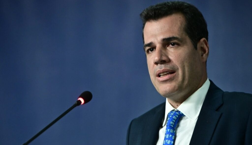 Θ. Πλεύρης: Η Ελλάδα είναι η πρώτη χώρα που ποινικοποιεί με τέτοιο τρόπο την παράνομη παραμονή μεταναστών