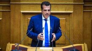 Θ. Πλεύρης: Υπάρχουν κατατρεγμένοι πρόσφυγες, υπάρχουν και οι κακομαθημένοι μετανάστες που νομίζουν ότι η Ευρώπη τους χρωστάει