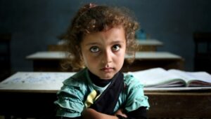 UNICEF: Έξι εκατομμύρια παιδιά επιπλέον κινδυνεύουν να στερηθούν το σχολείο ως τα τέλη του 2026