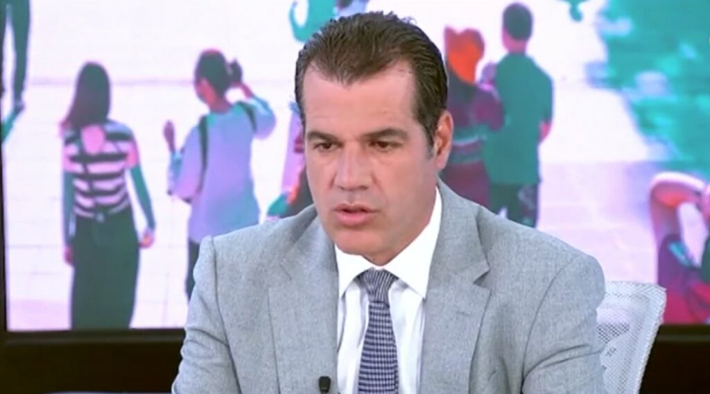 Θάνος Πλεύρης: Καμία δυνατότητα νομιμοποίησης για όποιον μπαίνει παράνομα