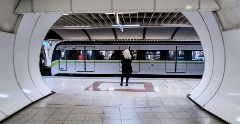 Επεκτείνεται σήμερα το ωράριο λειτουργίας μετρό και τραμ λόγω συναυλίας