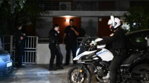 Νέος Κόσμος: Θρίλερ με το ηλικιωμένο ζευγάρι που βρέθηκε νεκρό - Τι εξετάζουν οι Αρχές