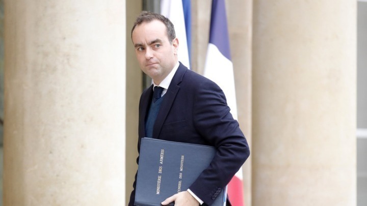Γαλλία: Ο Μακρόν διόρισε νέο πρωθυπουργό τον Σεμπαστιάν Λεκορνί