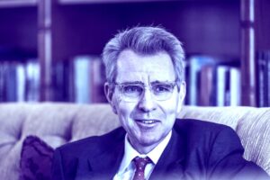Πώς συνδέονται οι Ταυτότητες με την Ανακύκλωση που διερευνάται από την Ευρωπαϊκή Εισαγγελία; Όταν ο Αμερικανός πρέσβης στην Αθήνα Τζέφρι Πάιατ ήταν ο πρώτος που επισκέφτηκε τον Τάκη Θεοδωρικάκο μόλις ανέλαβε το υπ. Προστασίας του Πολίτη αντικαθιστώντας τον Μιχ. Χρυσοχοΐδη!