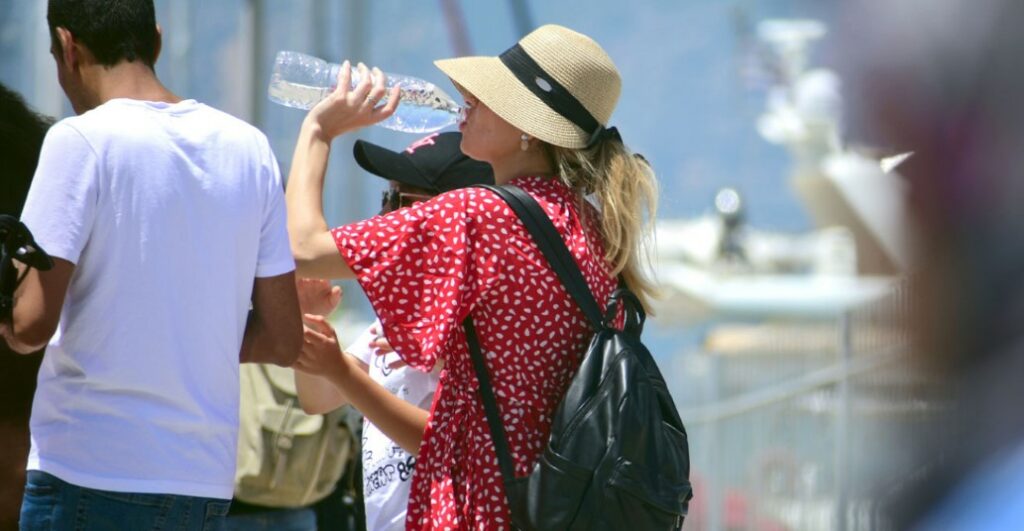 Καιρός: Εως 36°C η θερμοκρασία Η πρόγνωση το Σαββατοκύριακο
