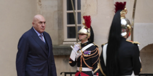 Δεν είμαστε έτοιμοι για να αντιμετωπίσουμε ρωσική επίθεση λέει ο υπουργός Άμυνας της Ιταλίας