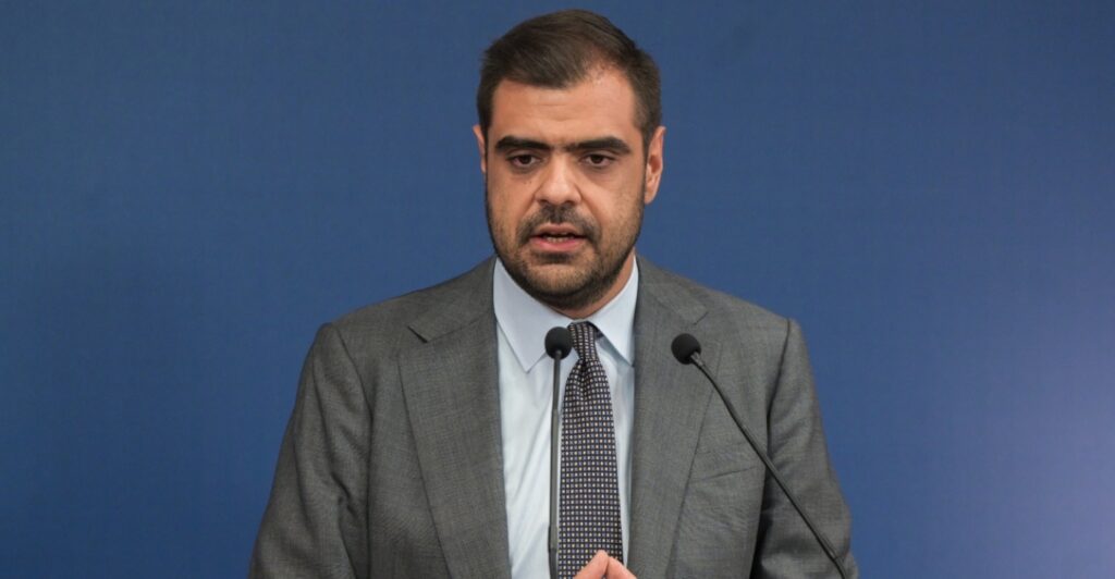 Π.Μαρινάκης: Το ΠΑΣΟΚ είτε λέει ψέματα σε αυτά που τάζει, είτε θα αυξήσει φόρους για να τα εφαρμόσει