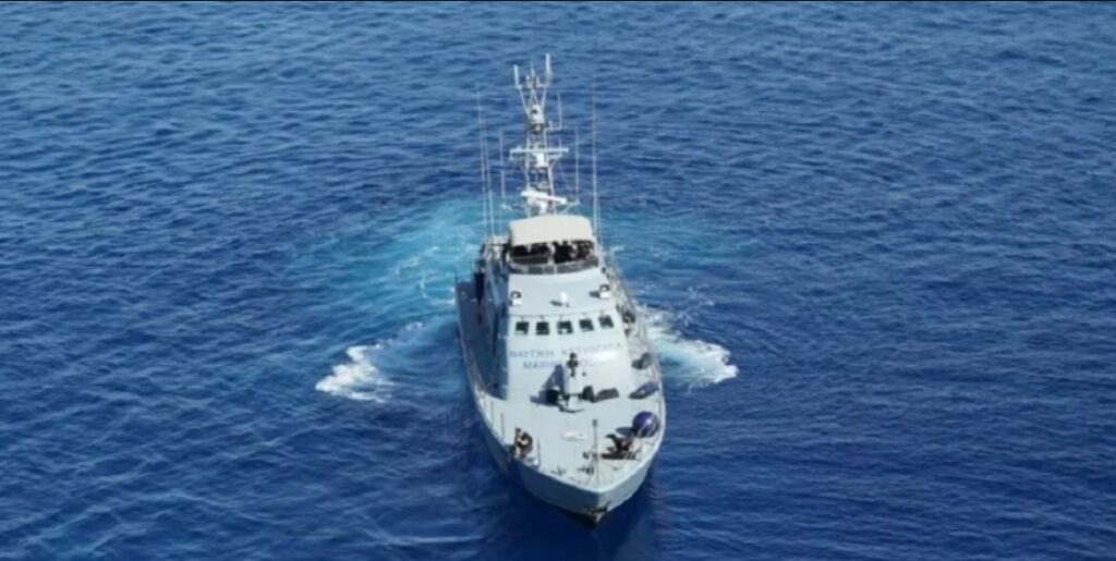 Λευκάδα: Τουριστικό σκάφος βυθίστηκε μετά από φωτιά