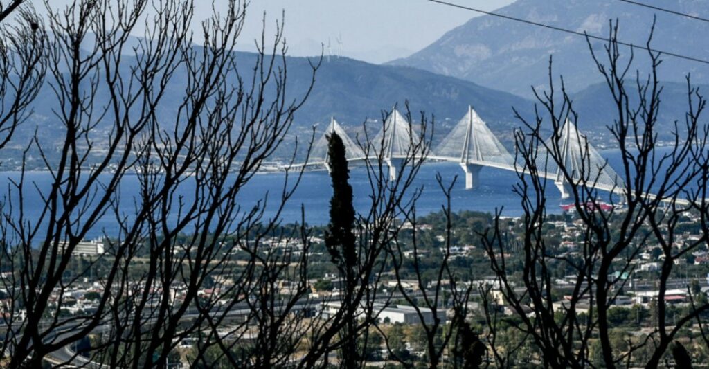 Φωτιά στην Αχαΐα: Οικονομικό βοήθημα για τους πληγέντες της πυρκαγιάς στην Πάτρα