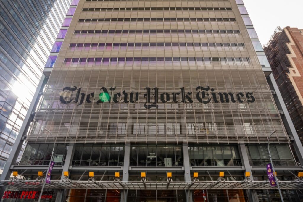 Η CEO των New York Times προειδοποιεί ότι ο Τραμπ αναπτύσσει «εγχειρίδιο κατά του Τύπου»