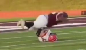 Μίσιγκαν: Σοκαριστικός τραυματισμός 15χρονου σε αγώνα american football - Έπαθε κατάγματα στη σπονδυλική στήλη - ΒΙΝΤΕΟ