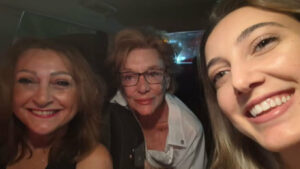 Μάρω Κοντού: Ζήτησε από δύο γυναίκες να την μεταφέρουν λόγω απεργίας ταξί