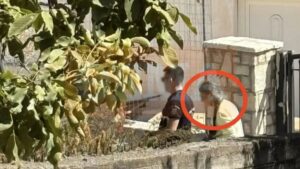 Βοιωτία: Στο μικροσκόπιο και το αδίκημα της ανθρωποκτονίας για την 62χρονη που έθαψε τη μητέρα της για να παίρνει τη σύνταξη