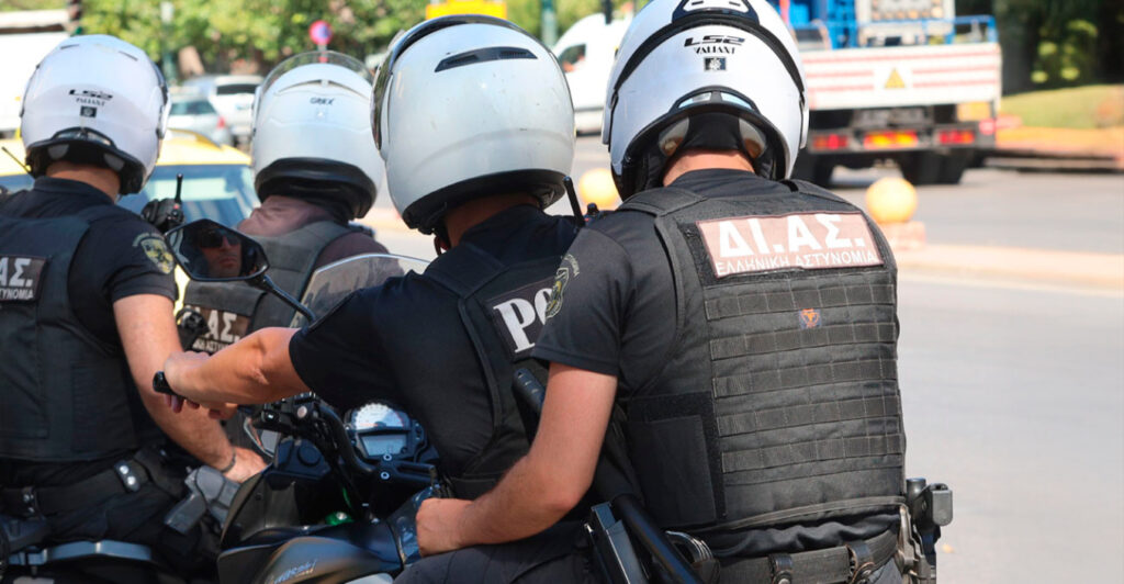 Θεσσαλονίκη: Κακουργηματική δίωξη στον 18χρονο για την αρπαγή του 15χρονου - Του ζήτησε 10.000 ευρώ και του έδωσε διορία 14 μέρες