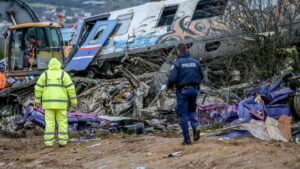 Δικηγόρος οικογενειών θυμάτων Τεμπών: Δεν μπορεί να έχει γίνει λάθος, κάθε σορός έχει ταυτοποιηθεί μέσω DNA