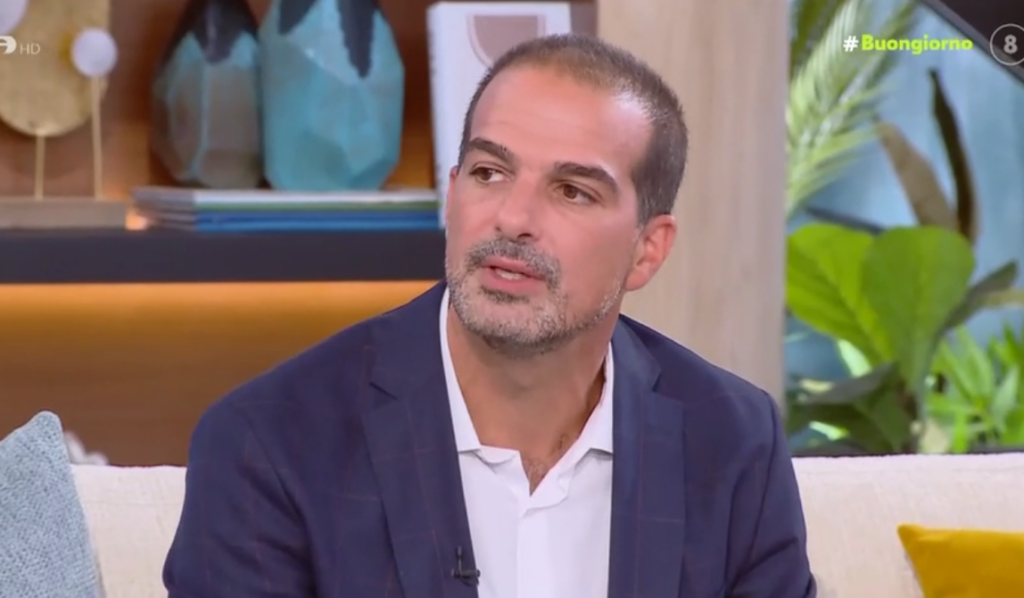 Σακελλαρίδης για την περιπέτεια της υγείας του: “Ένιωσα έναν πόνο, τρόμαξα, ήταν κρίσιμο που μου είπε η Ράνια να πάω στον γιατρό”