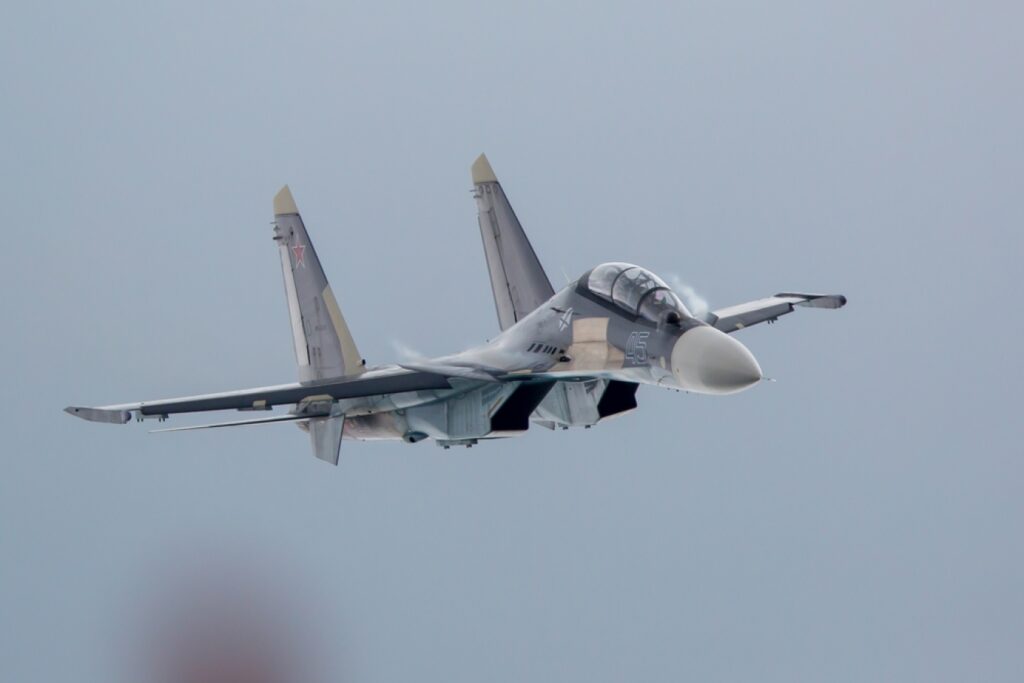 250927142230_russian_fighter