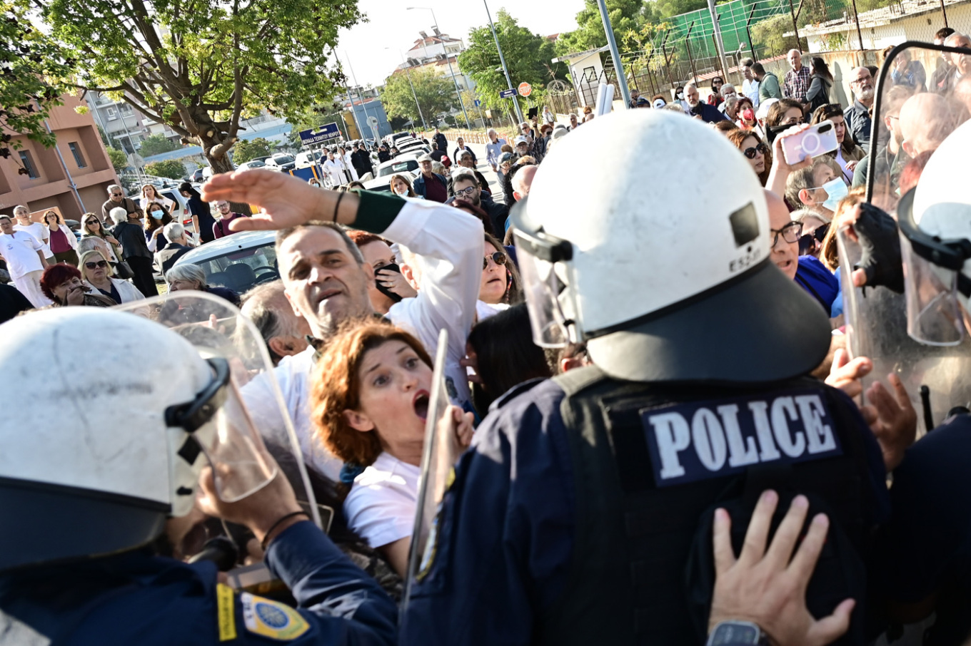 Επίσκεψη Μητσοτάκη - Γεωργιάδη στο «Αττικόν» για τα εγκαίνια Ογκολογικής Μονάδας και του νέου ΤΕΠ