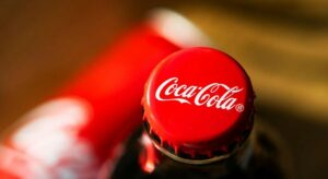 Coca Cola ΗΒC:  Φήμες για πιθανή μείωση του guidance και του μερίσματος φέρνει πιέσεις στη μετοχή