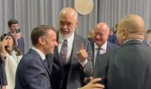 Ο Ράμα τρόλαρε τον Τραμπ για τη γκάφα με τον... πόλεμο Αλβανίας και Αμπερμπαϊτζάν - Η αντίδραση του Μακρόν