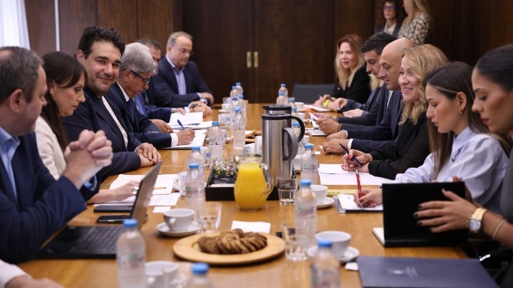 Επίσκεψη της υπουργού Δημόσιας Διοίκησης της Σερβίας, Σνέζανα Παούνοβιτς, στο υπουργείο Εσωτερικών
