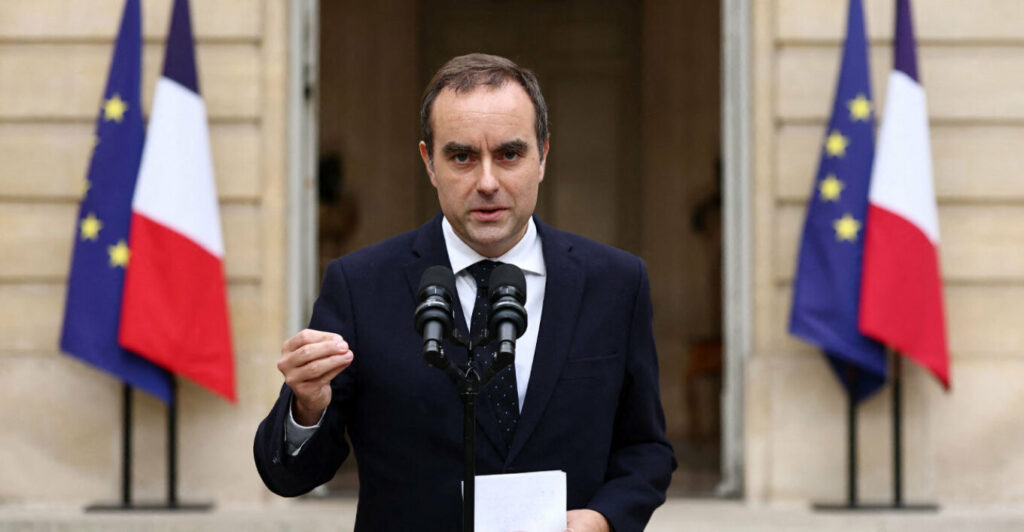 Ο Λεκορνί άφησε ανοιχτό το ενδεχόμενο πολιτικής συμφωνίας στη Γαλλία για αποφυγή νέων εκλογών
