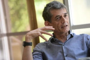 Καρανίκας κατά Τσίπρα: Είναι αναξιόπιστος για τη δημοκρατία, ανερμάτιστος ο λόγος του - Συμμετείχε στο πραξικόπημα του ΣΥΡΙΖΑ