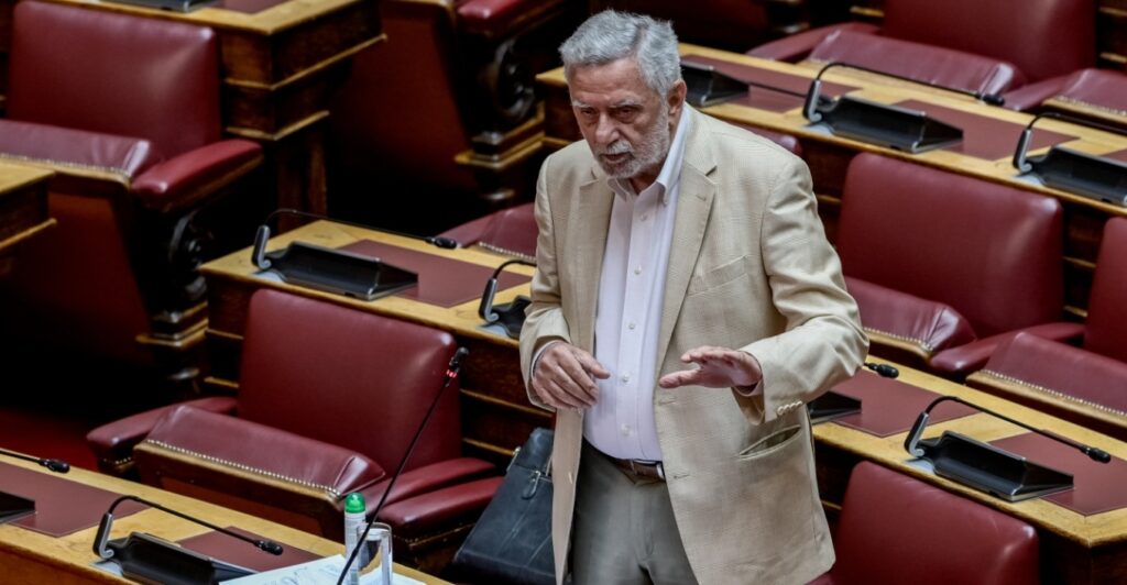 Θοδωρής Δρίτσας: Ορκίστηκε βουλευτής και προχώρησε στην ΚΟ της Νέας Αριστεράς