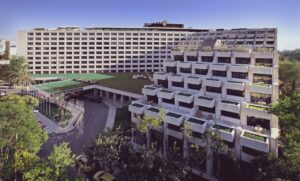 Πουλάει το Intercontinental η οικογένεια Ιωάννου: Σε προχωρημένες διαπραγματεύσεις με ισχυρό παίκτη (χωρίς να διευκρινίζεται αν είναι ξένος ή έλληνας) - Οι πληροφορίες λένε ότι το deal είναι προ των πυλών!