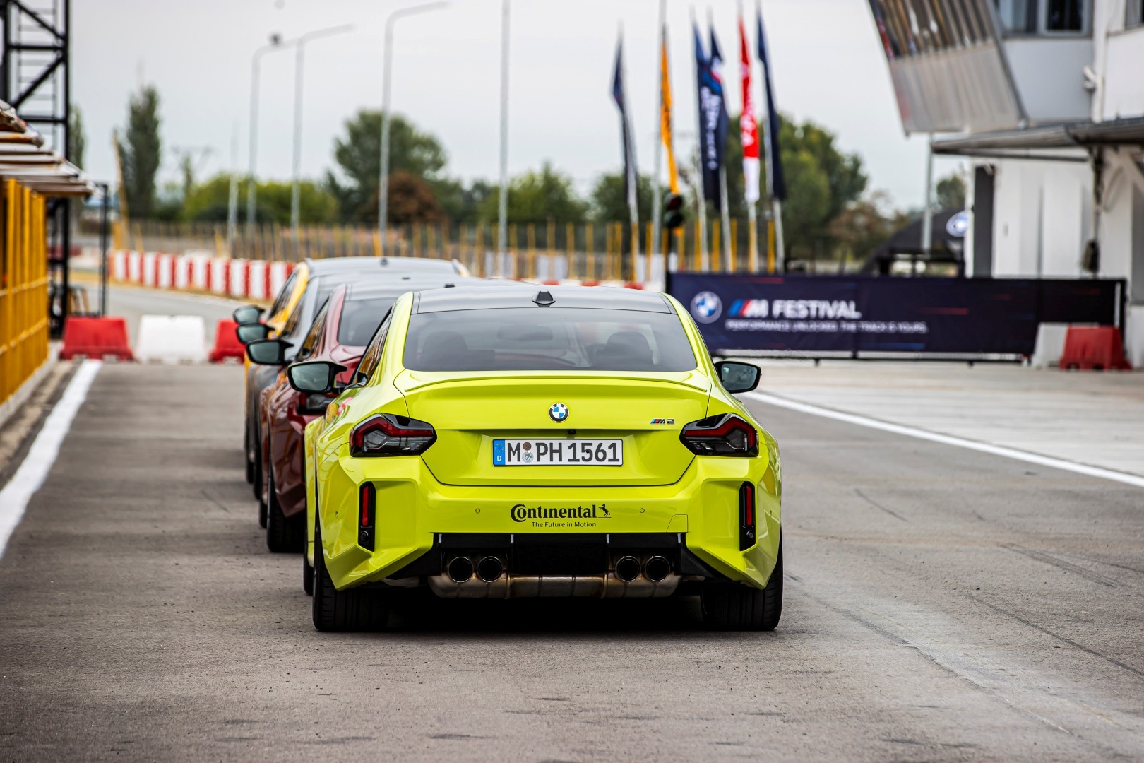 Το BMW M Festival έβαλε... φωτιά στις πίστες σε Μέγαρα και Σέρρες