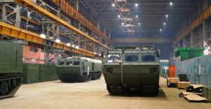 Τι προβλέπει η ευρωπαϊκή συμφωνία για τη στήριξη της αμυντικής βιομηχανίας με 1,5 δισ. ευρώ