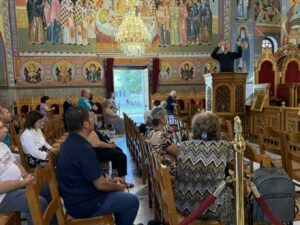 Πρώτη Θεία Λειτουργία στη νοηματική γλώσσα σε εκκλησία του Βόλου