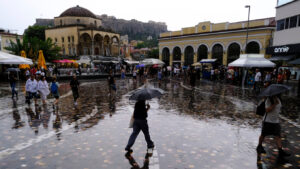 Κακοκαιρία σε δύο κύματα με ισχυρές βροχές και καταιγίδες - Ποιες περιοχές επηρεάζονται