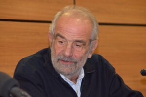 Αλαβάνος για Τσίπρα: Γονάτισε στη Γερμανία για ένα πρόγραμμα που «έφτυσε αίμα» ο κόσμος